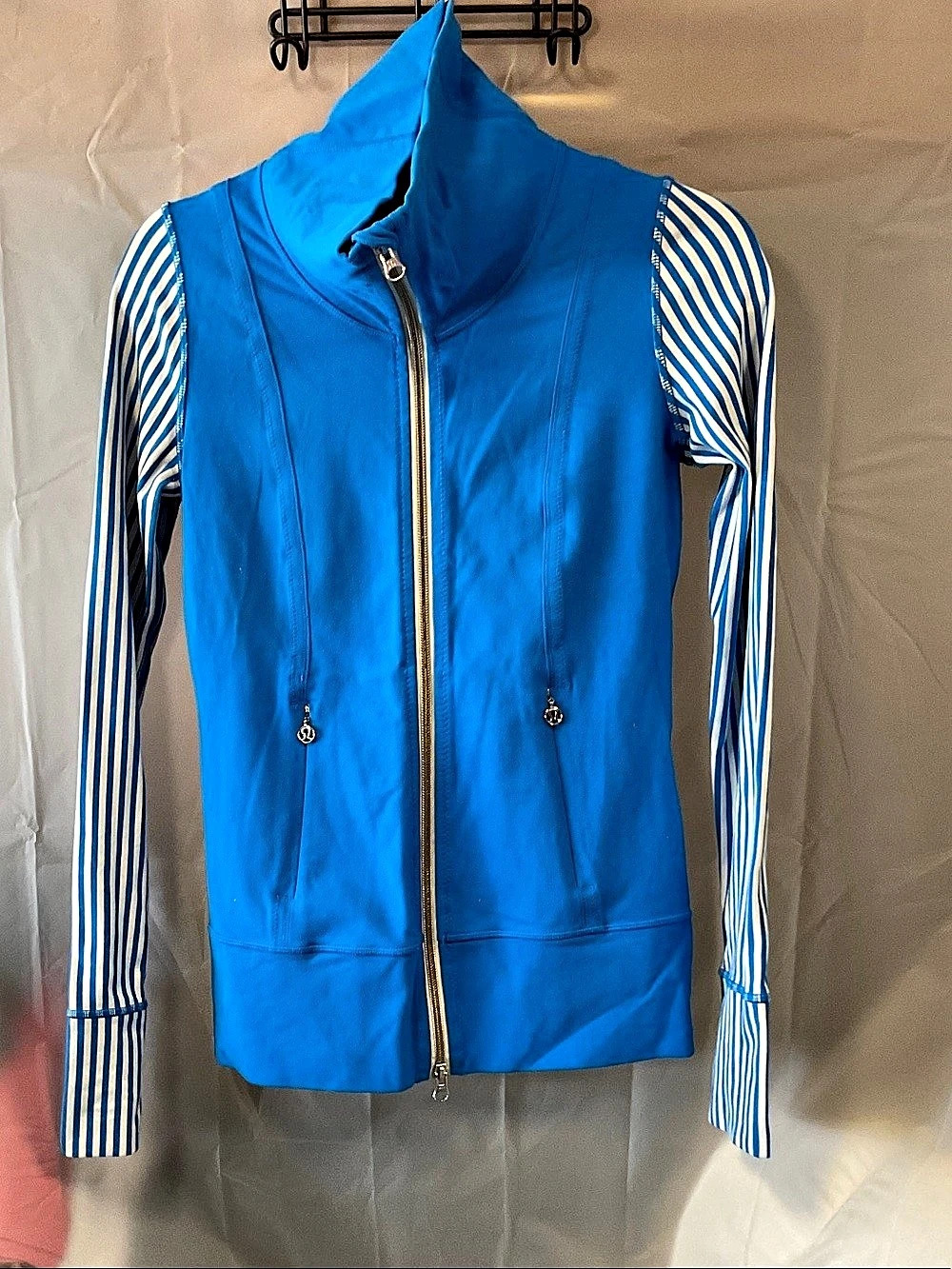 lululemon Daily Yoga Jacket Blue & White Striped Vest